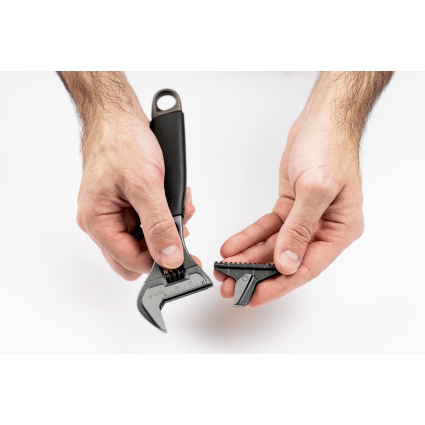 Adjustable wrench BAHCO ERGO™ 90P with central nut, rubber grip (9071P)
