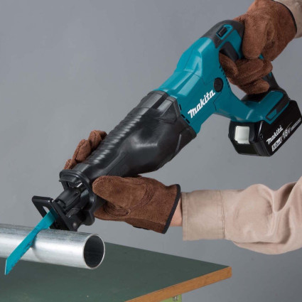 Акумуляторна шабельна пилка MAKITA DJR186RME