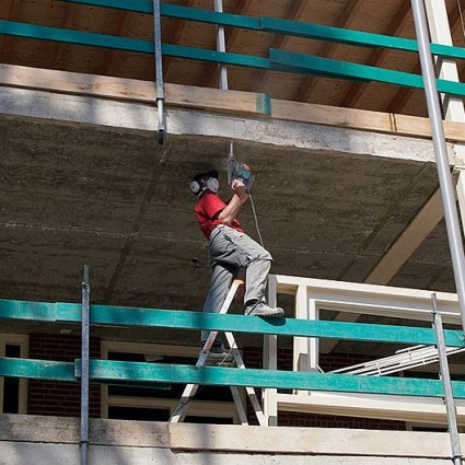 Перфоратор MAKITA HR 2800