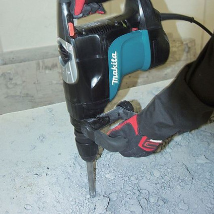Перфоратор MAKITA HR 4501 C